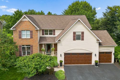 3564 Waterbury Ln, Powell, OH, 43065-7456 | Card Image