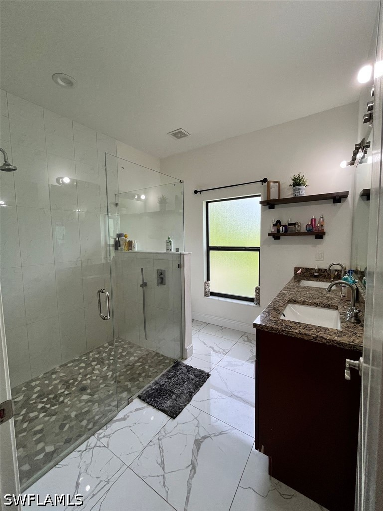 Residential in Naples 4