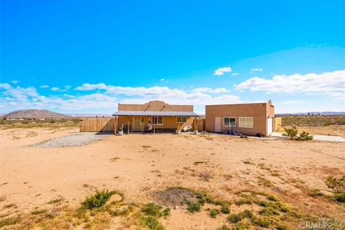 1335 Fortuna Ave, Landers, CA, 92285 | Card Image