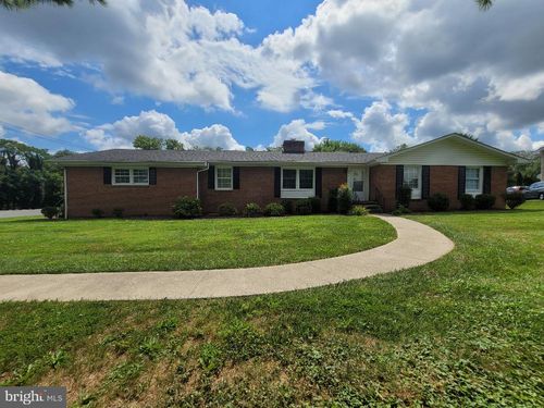 2720 Martinsburg Pike, STEPHENSON, VA, 22656 | Card Image