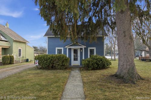23644 E Main St, Armada, MI, 48005-3309 | Card Image
