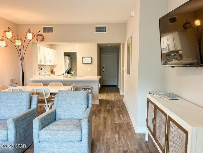 UNIT-109 - 3300 Highway 98, Condo with 2 bedrooms, 2 bathrooms and null parking in Mexico Beach FL | Image 11
