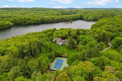 63 Old Mill River Rd, Pound Ridge, NY, 10576-1833 | Card Image