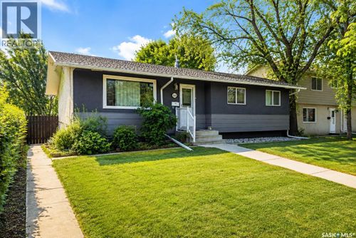 2638 Eastview, Saskatoon, SK, S7J3G8 | Card Image