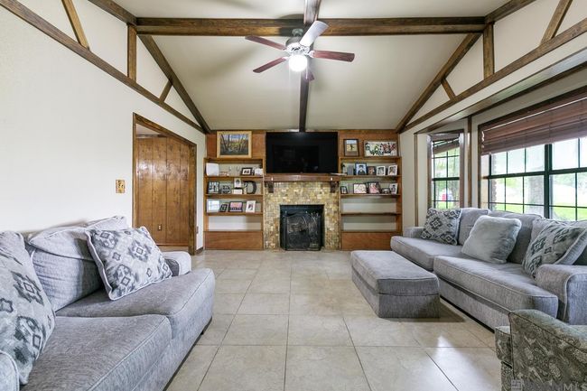 20065 Highway 77, House other with 3 bedrooms, 2 bathrooms and null parking in Grosse Tete LA | Image 5