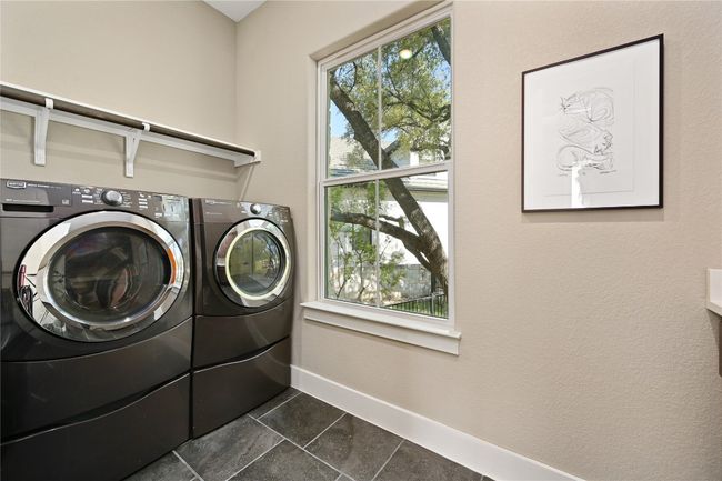 607 Flint Ridge Trl, House other with 4 bedrooms, 5 bathrooms and 5 parking in Georgetown TX | Image 24