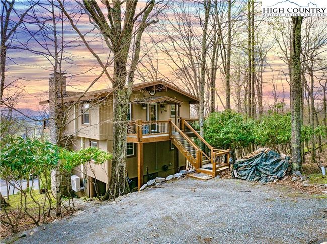 222 Grassy Gap Loop Rd, House other with 3 bedrooms, 3 bathrooms and null parking in Beech Mountain NC | Image 45