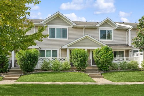 31102-8601 Westown Pkwy, West Des Moines, IA, 50266-1654 | Card Image