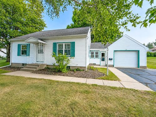 239 9th St S, Park Falls, WI, 54552 | Card Image
