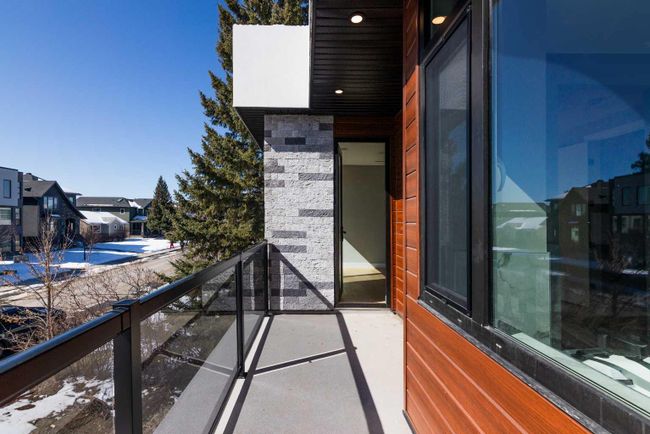 632 26 Avenue Nw, Home with 4 bedrooms, 5 bathrooms and 4 parking in Calgary AB | Image 39