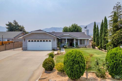 6604 Laurel Avenue, Lake Isabella, CA, 93240 | Card Image