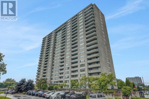 110-2625 Regina St, Ottawa, ON, K2B5W8 | Card Image