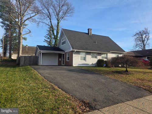44 Peacock Ln, WILLINGBORO, NJ, 08046-2726 | Card Image