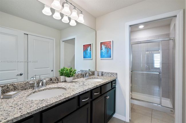 627 - 627 Jasmine Ln, Townhouse with 5 bedrooms, 5 bathrooms and null parking in DAVENPORT FL | Image 17