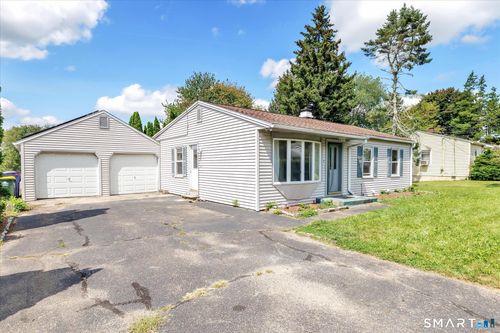 12 Crestwood Rd, Ansonia, CT, 06401-2877 | Card Image