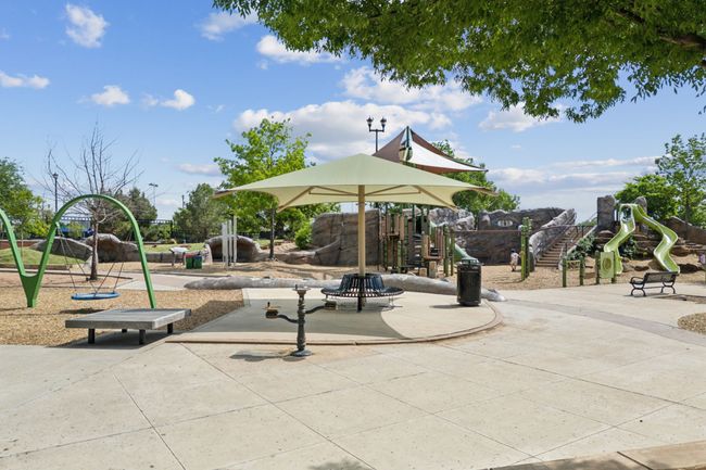 Just to the South is Southlake's Bicentennial Park | Image 39