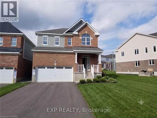 288 Ridge Rd, Cambridge, ON, N3E0B9 | Card Image