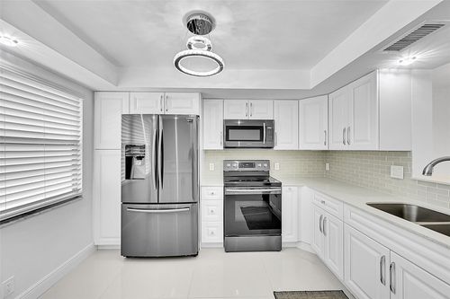 apt-l3-3005 Portofino Isle, Coconut Creek, FL, 33066-1217 | Card Image
