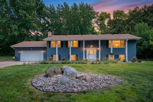 26250 Ipava Ave, LAKEVILLE, MN, 55044-8586 | Card Image