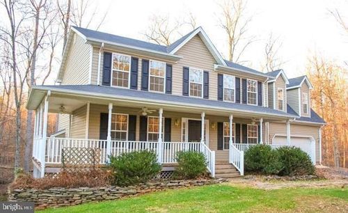 8487 Curling Creek Ln, Rixeyville, VA, 22737-2059 | Card Image
