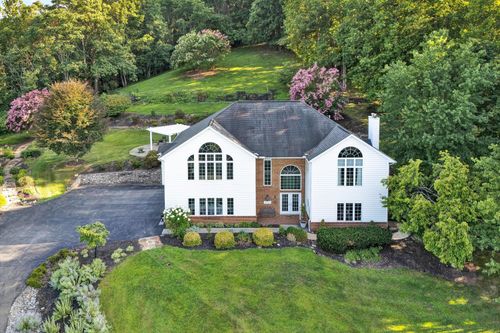8995 Jubal Early Hwy, Hardy, VA, 24101-6009 | Card Image