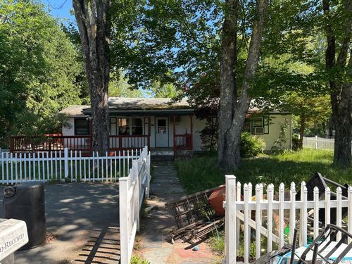 11 Richards Ave, Monticello, NY, 12701-4404 | Card Image