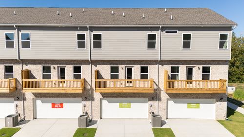 129 Rosebush Ln, Lebanon, TN, 37087-6077 | Card Image