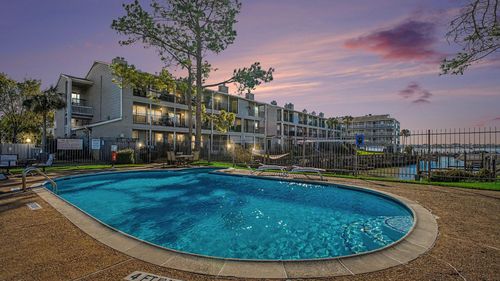 apt-505-4011 Nasa Pkwy, El Lago, TX, 77586-6240 | Card Image