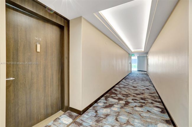 APT-1412 - 16425 Collins Ave, Condo with 2 bedrooms, 2 bathrooms and null parking in Sunny Isles Beach FL | Image 9
