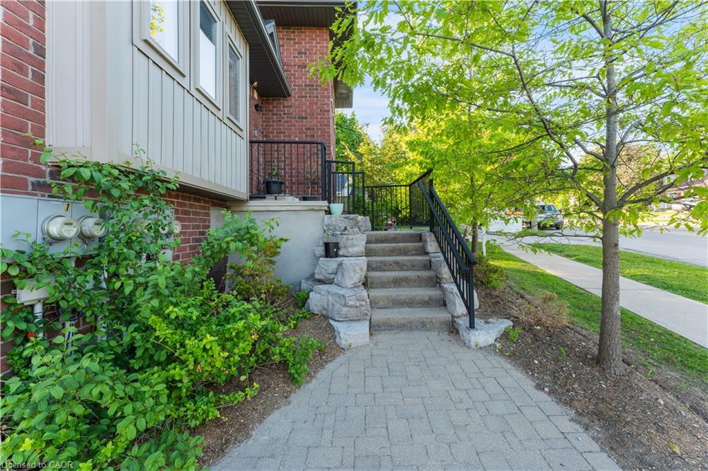 Residential Lease in Kitchener 4