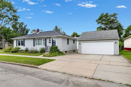 9920 Moschel Ct, Niagara Falls, NY, 14304-2860 | Card Image