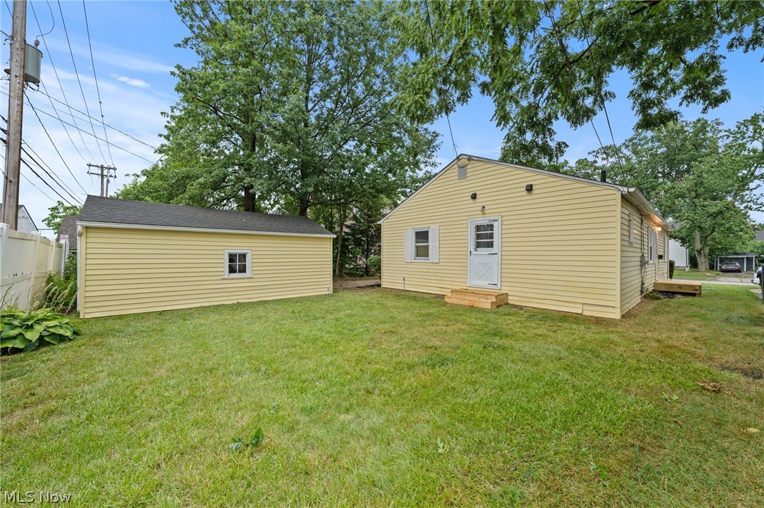 Residential in Cuyahoga Falls 3