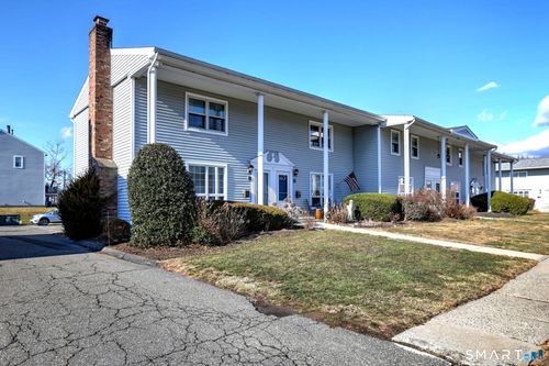 25-25 Carriage Path N, Milford, CT, 06460 | Card Image