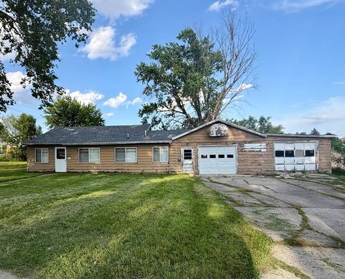 805 S 25th St, Fort Dodge, IA, 50501-5445 | Card Image