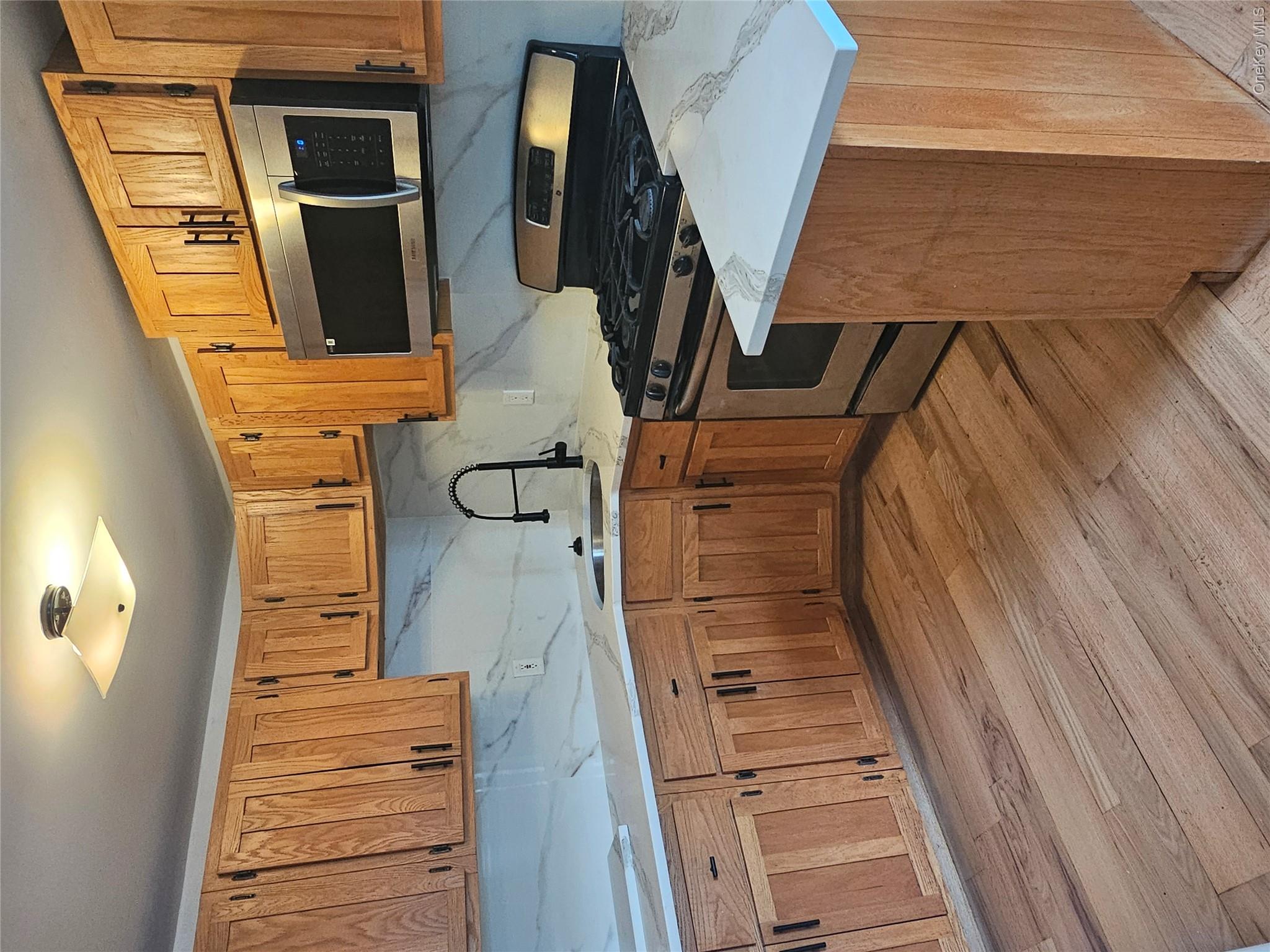 Residential Lease in Stony Point 3