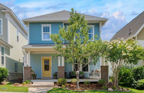 322 Tobacco Farm Way, Chapel Hill, NC, 27516-8442 | Card Image