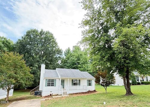 610 E Jones Ave, Wake Forest, NC, 27587-2710 | Card Image