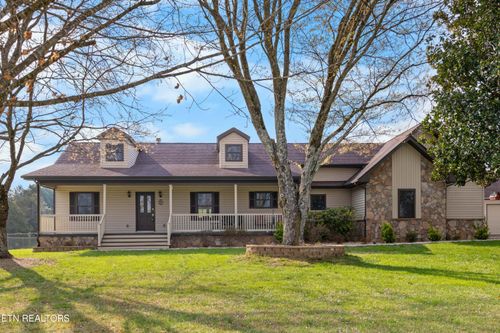 9228 Washington Pike, Corryton, TN, 37721-3420 | Card Image