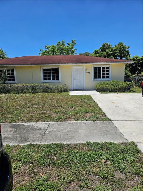 15700 Nw 37th Pl, Miami Gardens, FL, 33054-6350 | Card Image