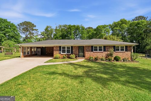 915 Pine Mnr, Marietta, GA, 30066-3839 | Card Image