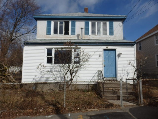 Charles St, Quincy, MA 02169