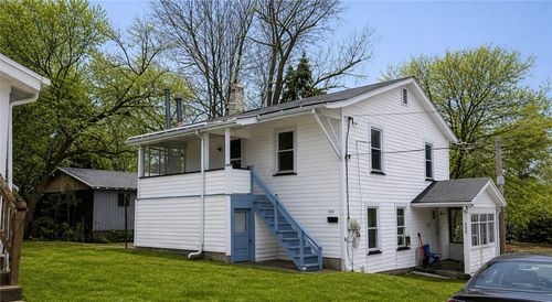 3319 8th Ave, Beaver Falls, PA, 15010-3521 | Card Image