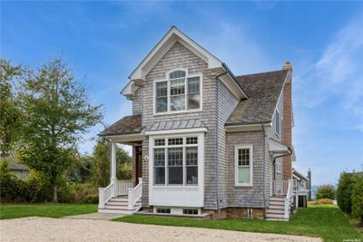 938 Sound Shore Road, House other with 3 bedrooms, 3 bathrooms and null parking in Jamesport NY | Image 1