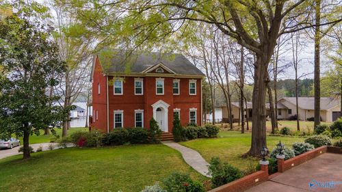 108 Willow Cove Dr, Scottsboro, AL, 35769-6222 | Card Image