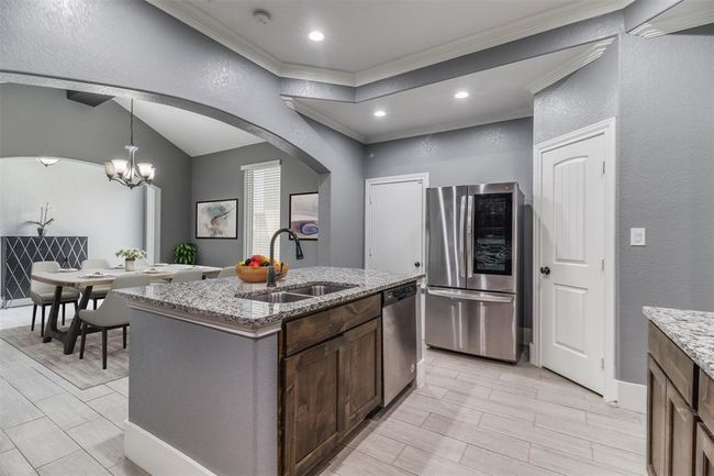 example of kitchen angle staged | Image 7