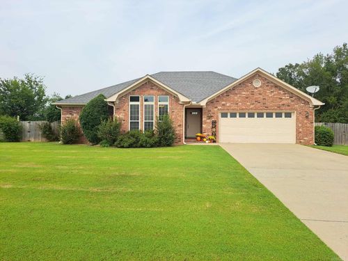 7 Weaver Cir, Vilonia, AR, 72173-9039 | Card Image
