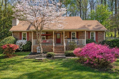 941 Ridgewood Dr, Clarksville, TN, 37043-2424 | Card Image