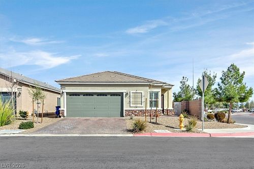 8094 Tulip Bulb St, Las Vegas, NV, 89113-3690 | Card Image
