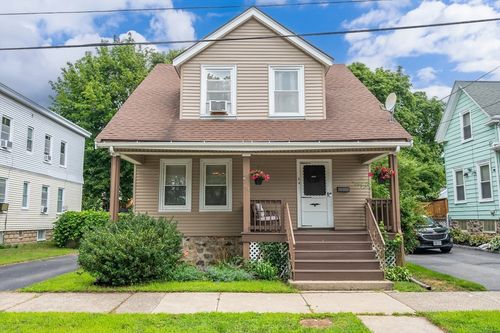 64 Clark St, Lynn, MA, 01902-1101 | Card Image