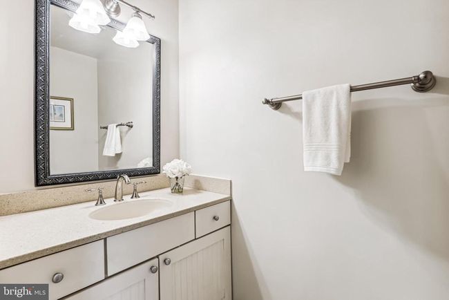 11400 Towering Oak Way, House other with 7 bedrooms, 5 bathrooms and null parking in RESTON VA | Image 8